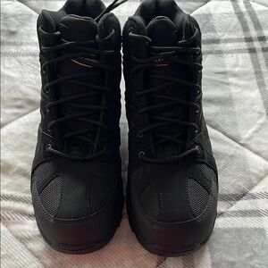 NWT waterproof composite toe Sleek Black High-Top Boots with Lace-Up Design